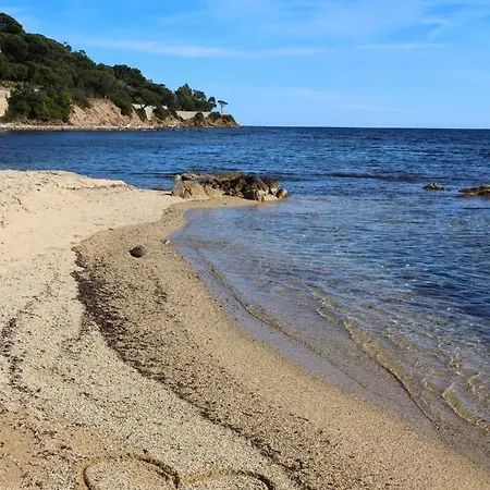 La Tanière Des Ptits Loups Sainte-Maxime